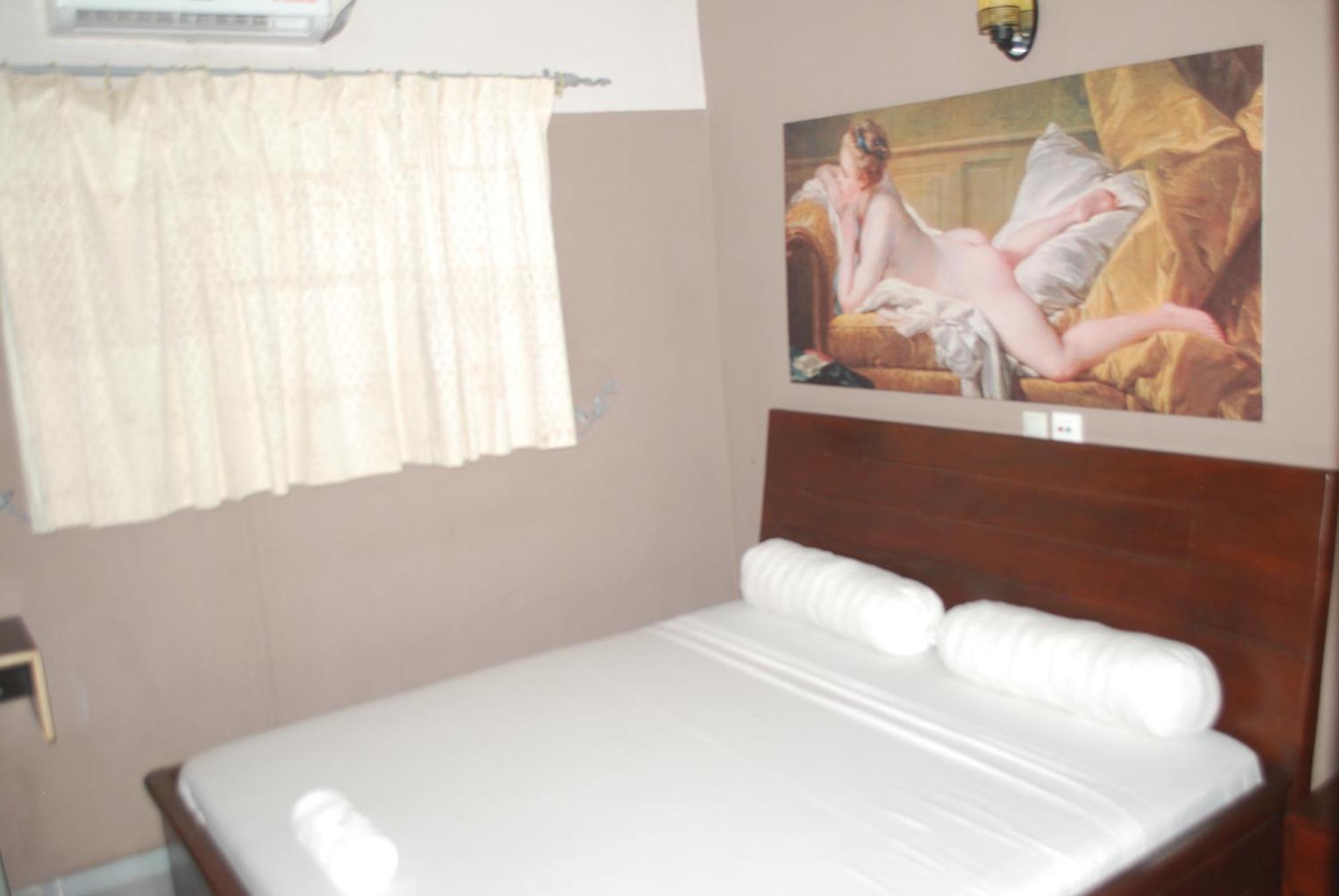 Benin City Center Hotel Cotonou Extérieur photo